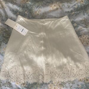 Doen Cream Satin Mini Skirt with Lace Trim
